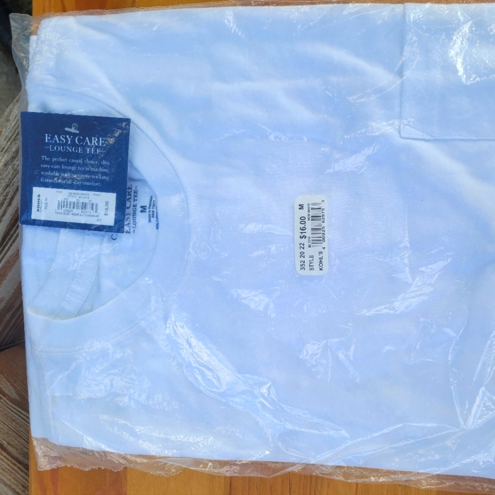 Crofton&Barrow easy care   loungeTee Sz M. Brand new!